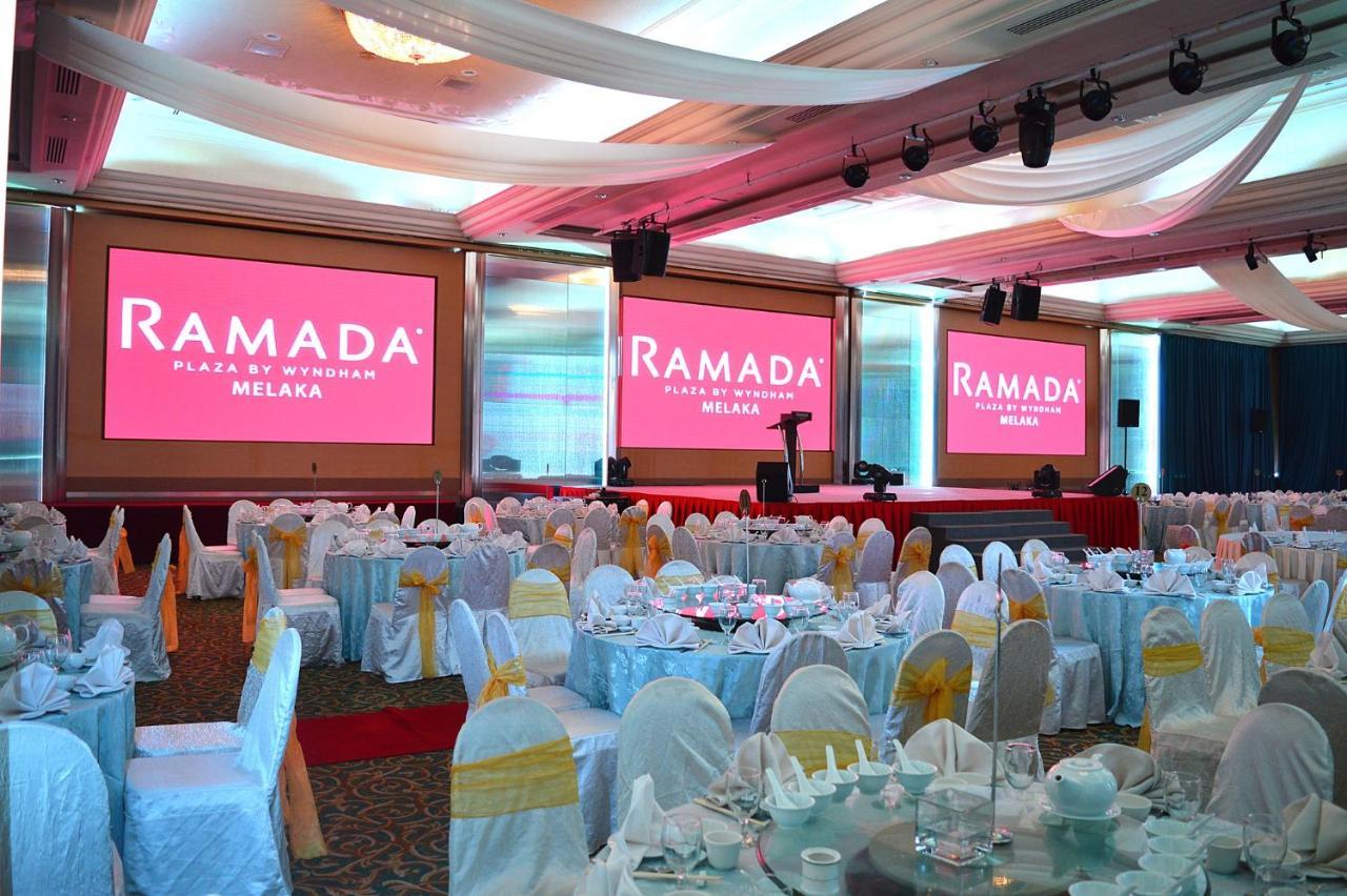Ramada Plaza By Wyndham Melaka Hotel Kültér fotó